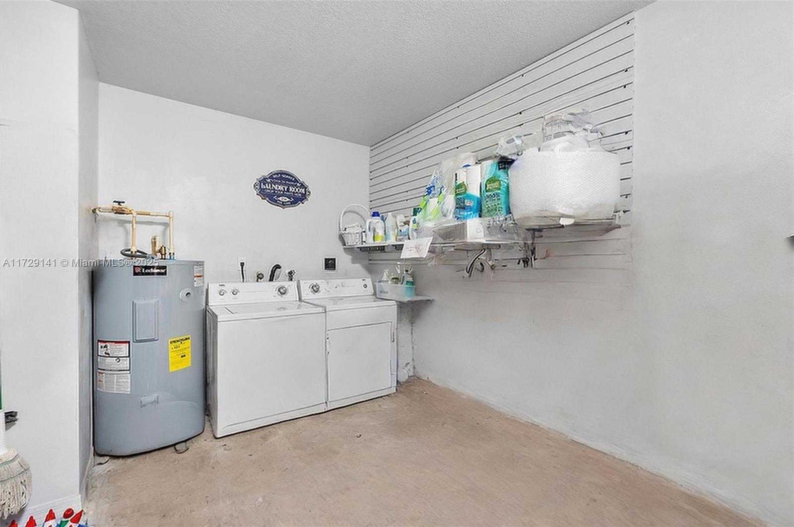 Small Image of 470 SOUTH EAST 30TH DR, Homestead Number 25