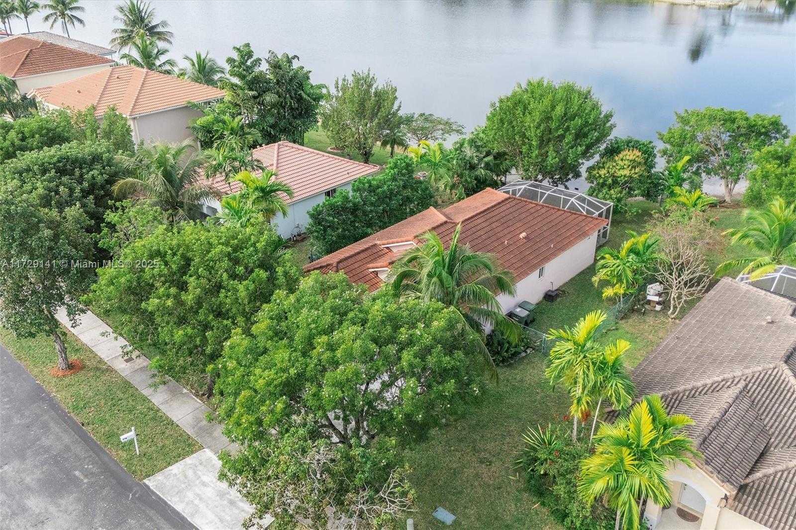 Small Image of 470 SOUTH EAST 30TH DR, Homestead Number 35
