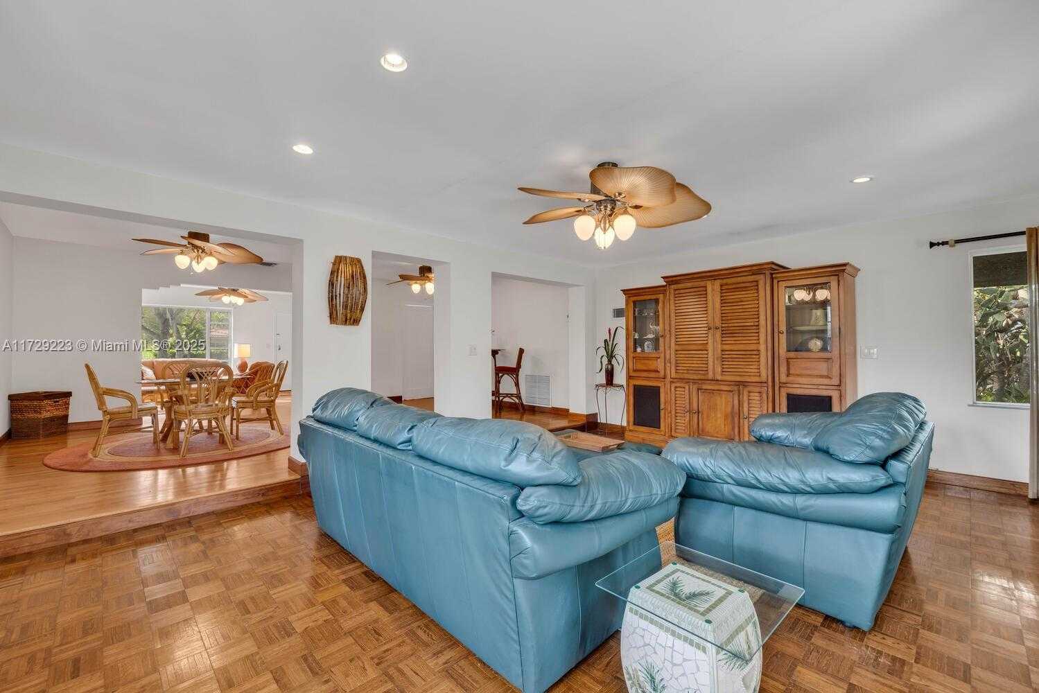Small Image of 177 NORTH EAST 109 ST, Miami Shores Number 11