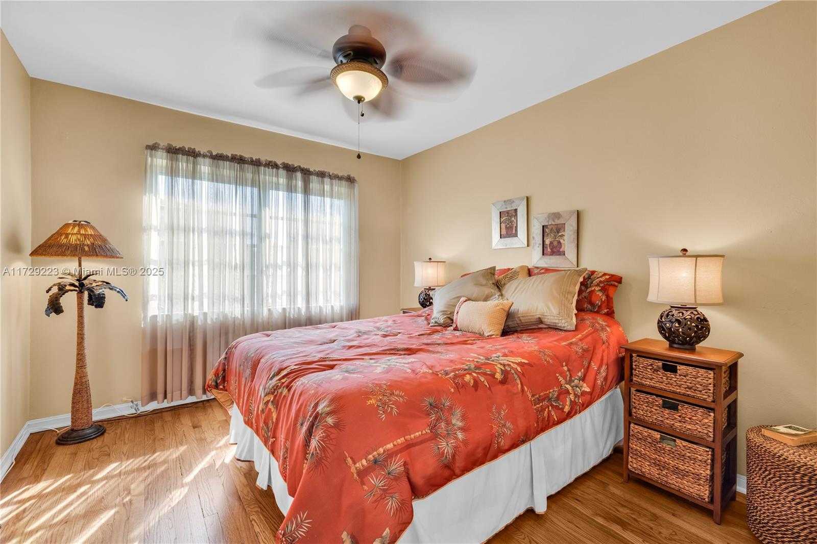 Small Image of 177 NORTH EAST 109 ST, Miami Shores Number 14