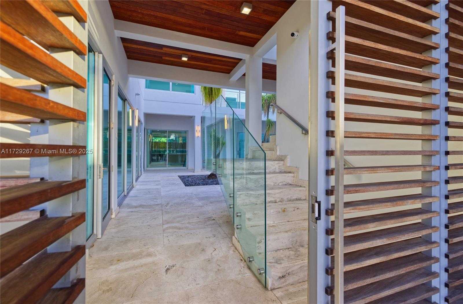 Small Image of 9101 SOUTH WEST 69TH CT, Pinecrest Number 12