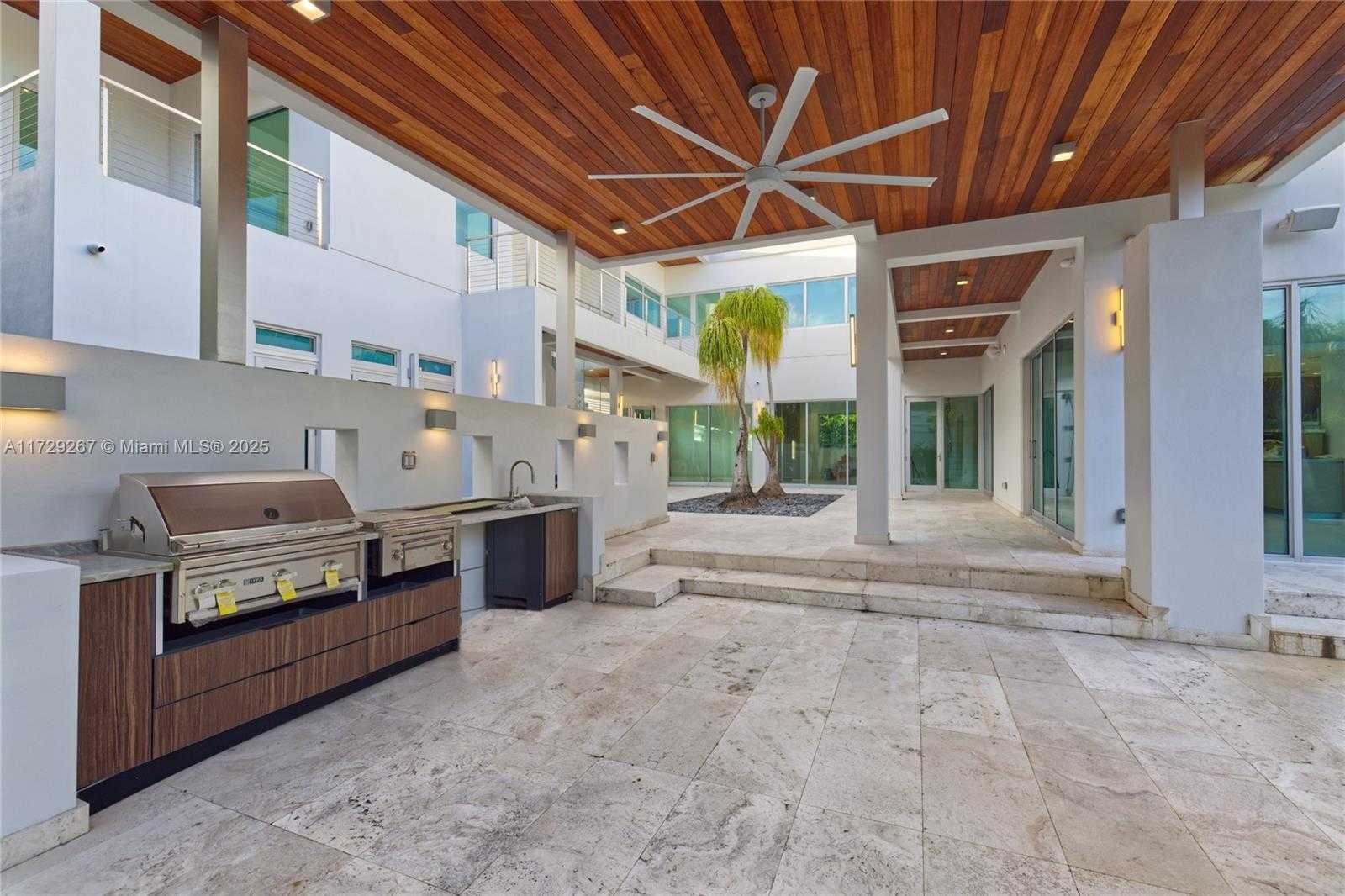 Small Image of 9101 SOUTH WEST 69TH CT, Pinecrest Number 21