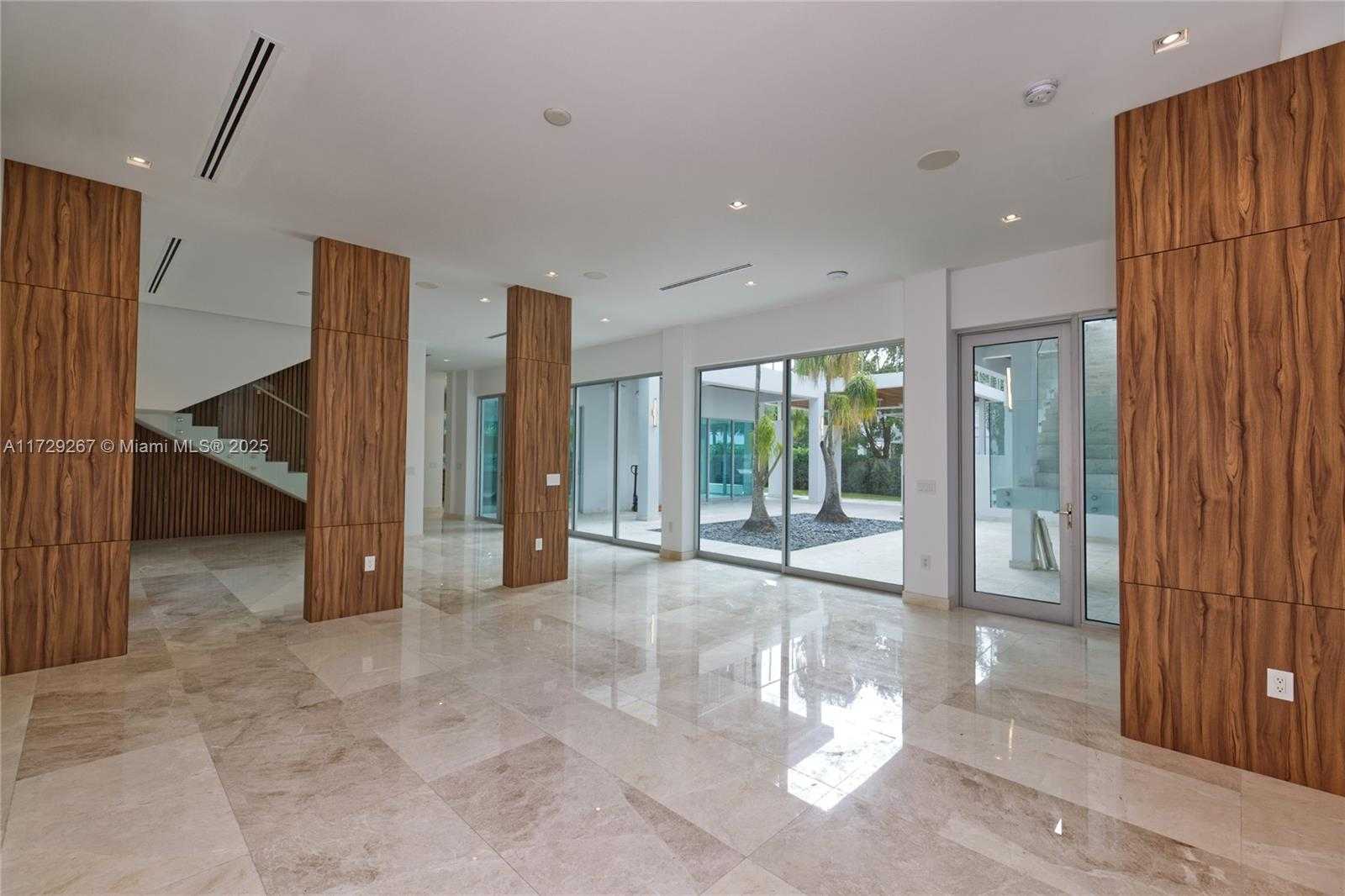 Small Image of 9101 SOUTH WEST 69TH CT, Pinecrest Number 27