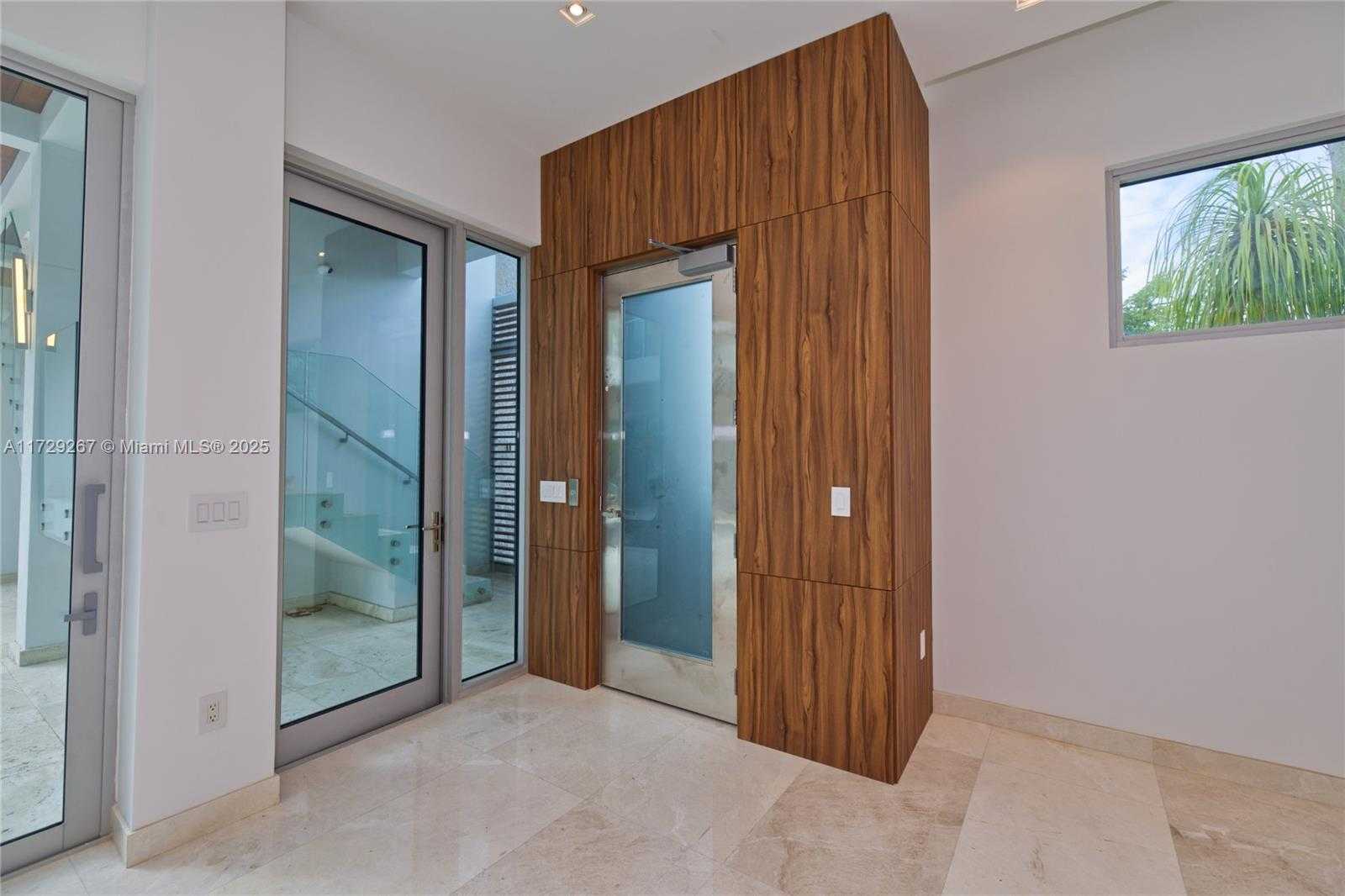 Small Image of 9101 SOUTH WEST 69TH CT, Pinecrest Number 28