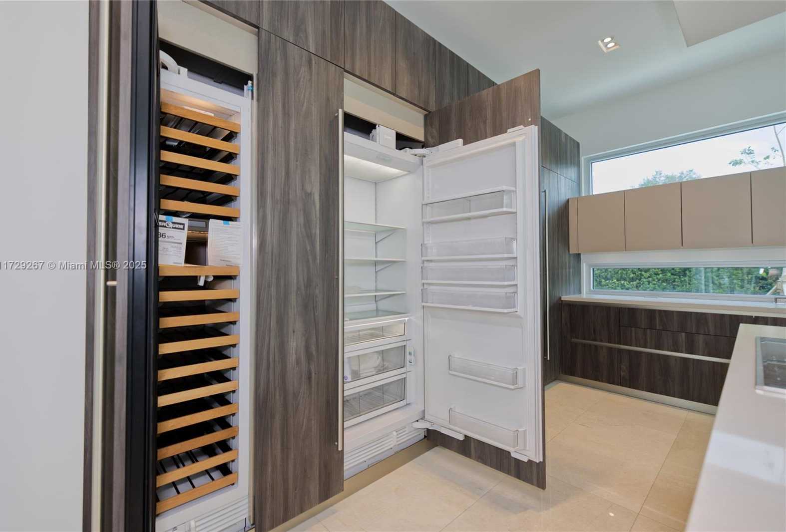 Small Image of 9101 SOUTH WEST 69TH CT, Pinecrest Number 35