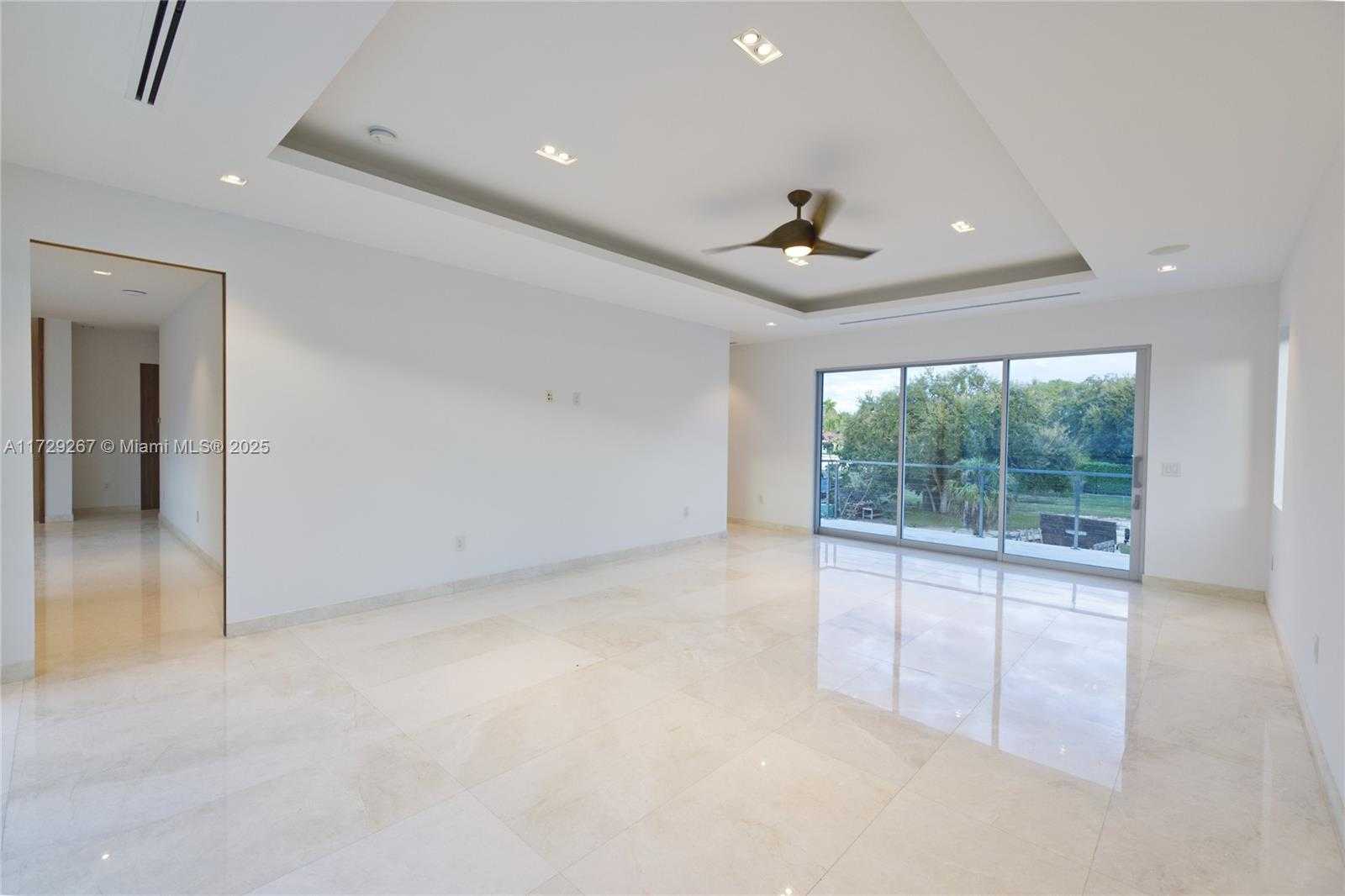 Small Image of 9101 SOUTH WEST 69TH CT, Pinecrest Number 40
