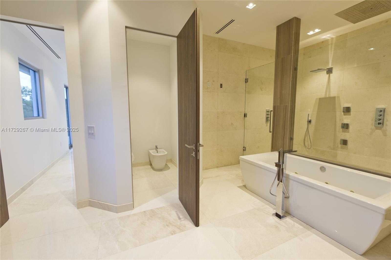 Small Image of 9101 SOUTH WEST 69TH CT, Pinecrest Number 55
