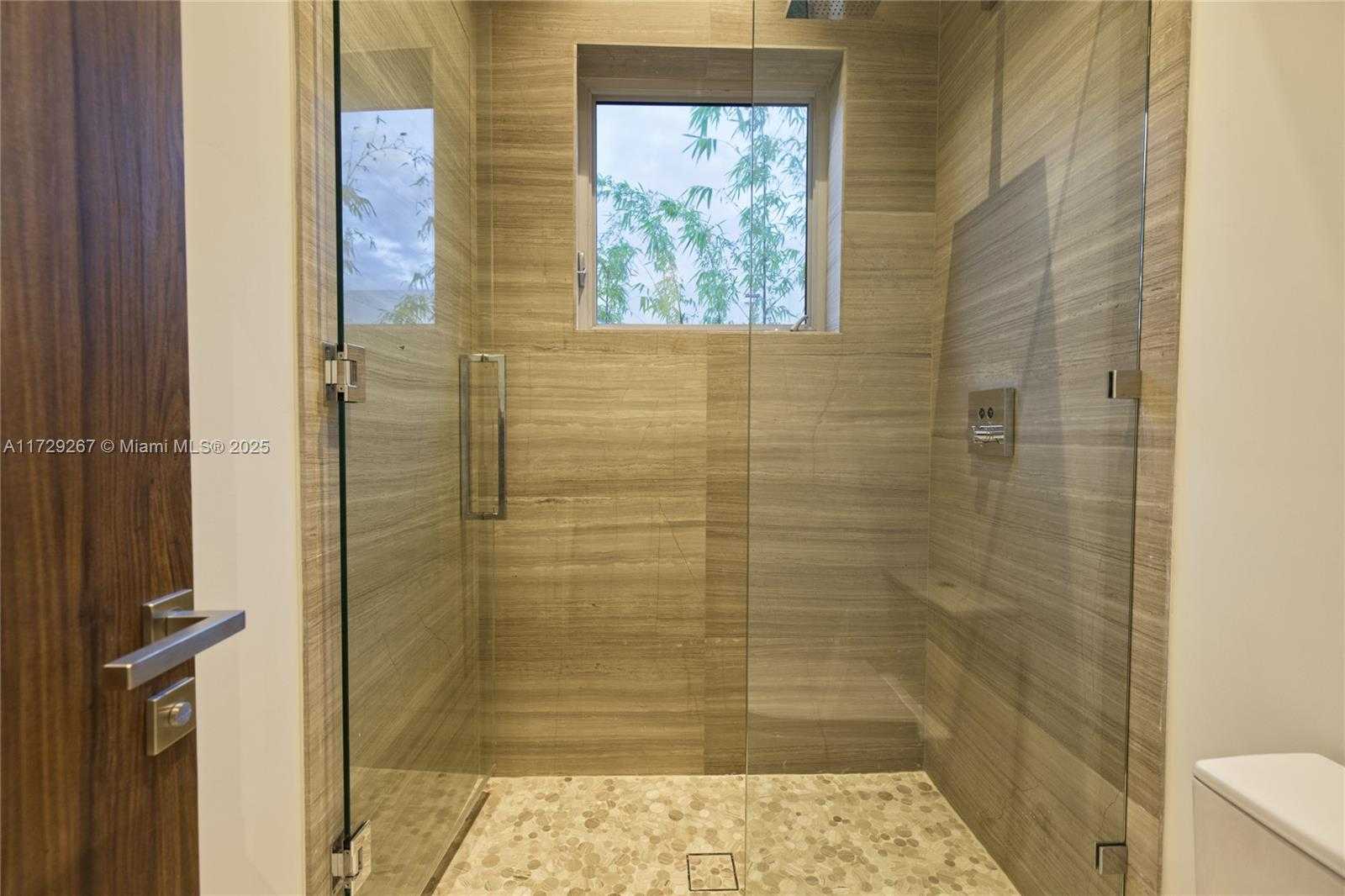 Small Image of 9101 SOUTH WEST 69TH CT, Pinecrest Number 66