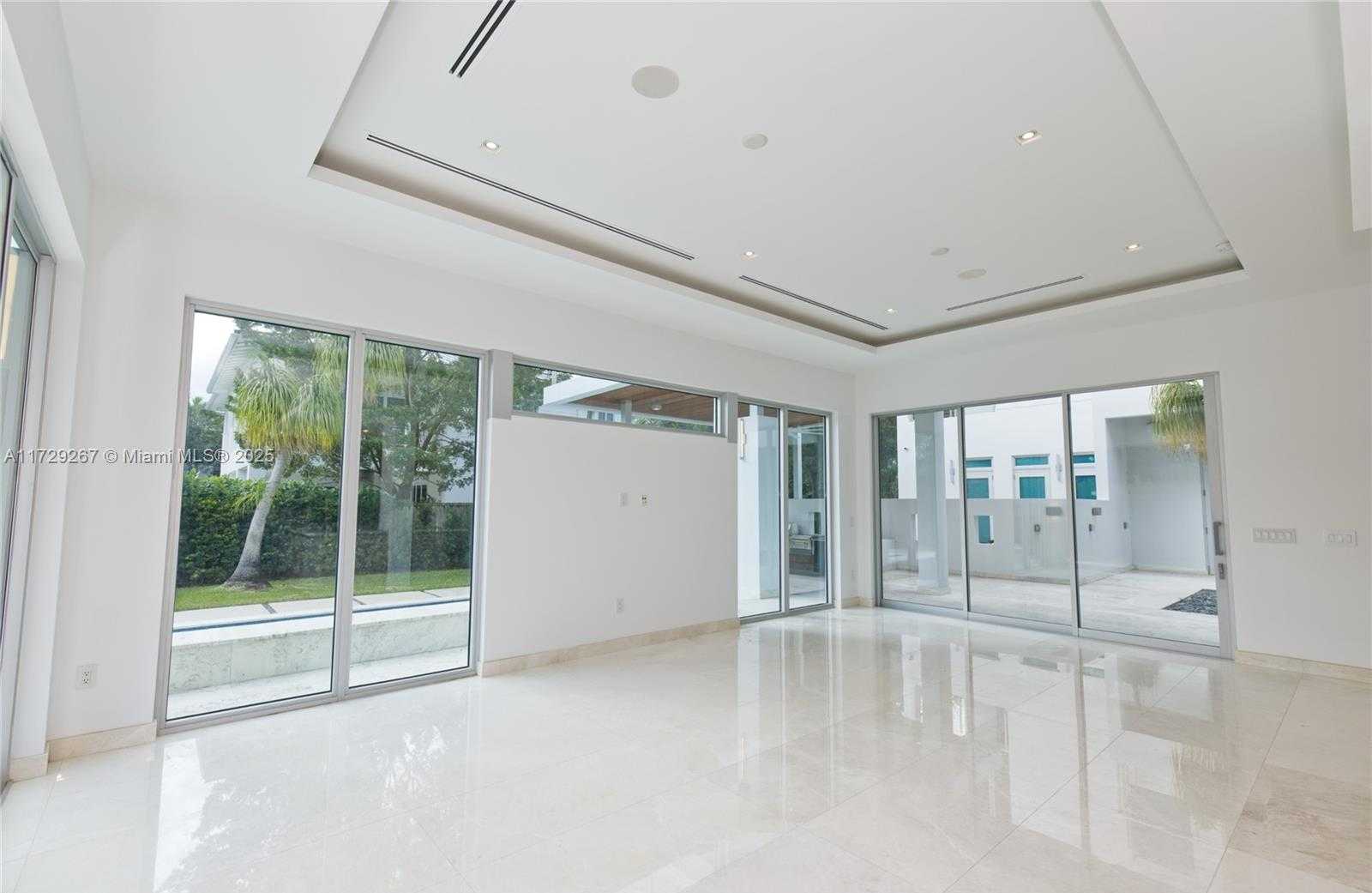 Small Image of 9101 SOUTH WEST 69TH CT, Pinecrest Number 70