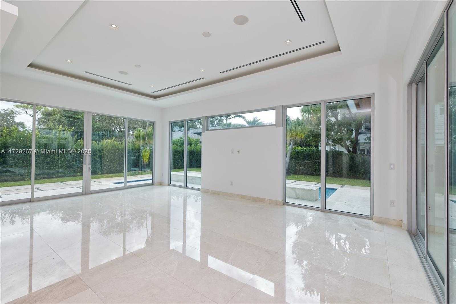 Small Image of 9101 SOUTH WEST 69TH CT, Pinecrest Number 71
