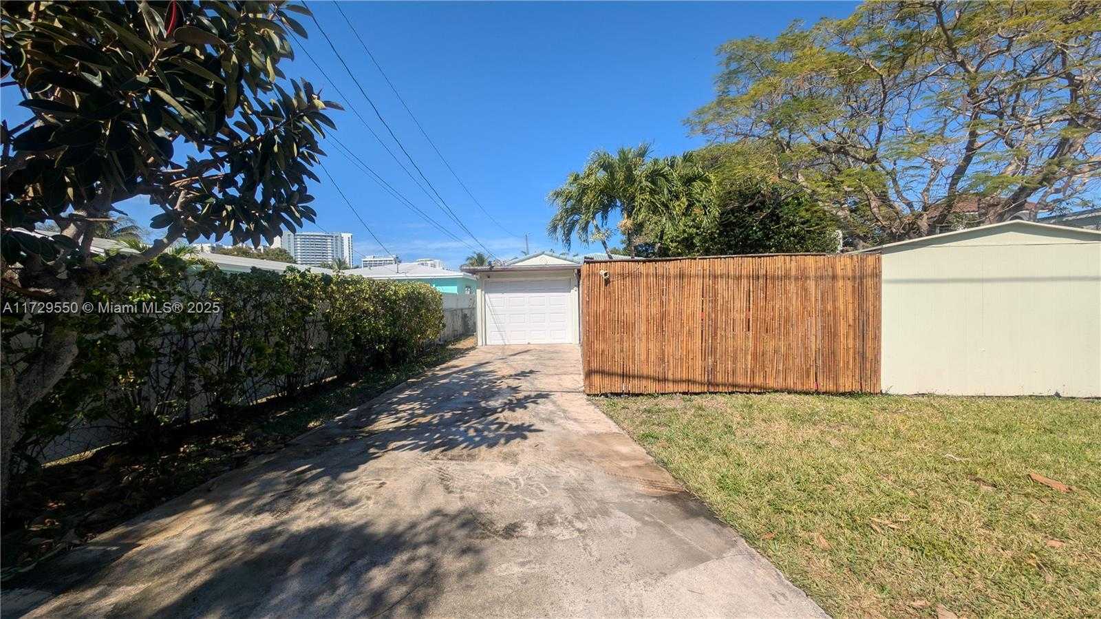 Small Image of 1618 MADISON ST, Hollywood Number 14