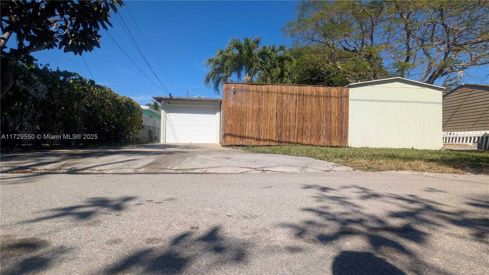 Small Image of 1618 MADISON ST, Hollywood Number 26