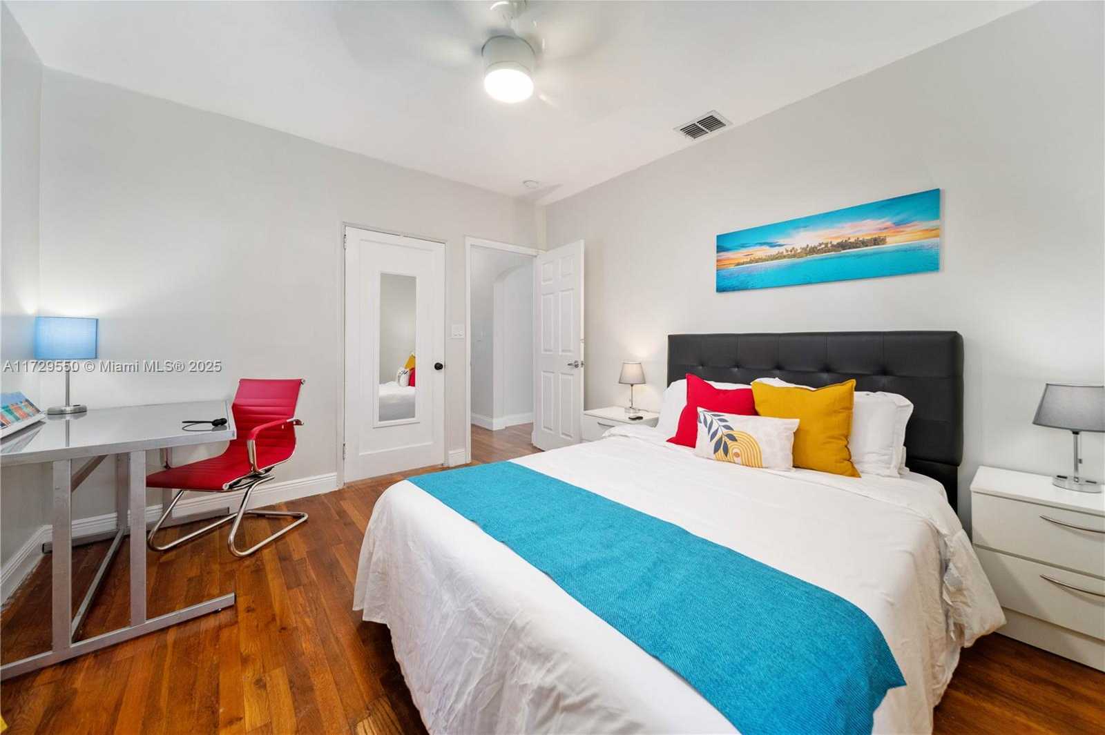 Small Image of 1618 MADISON ST, Hollywood Number 4