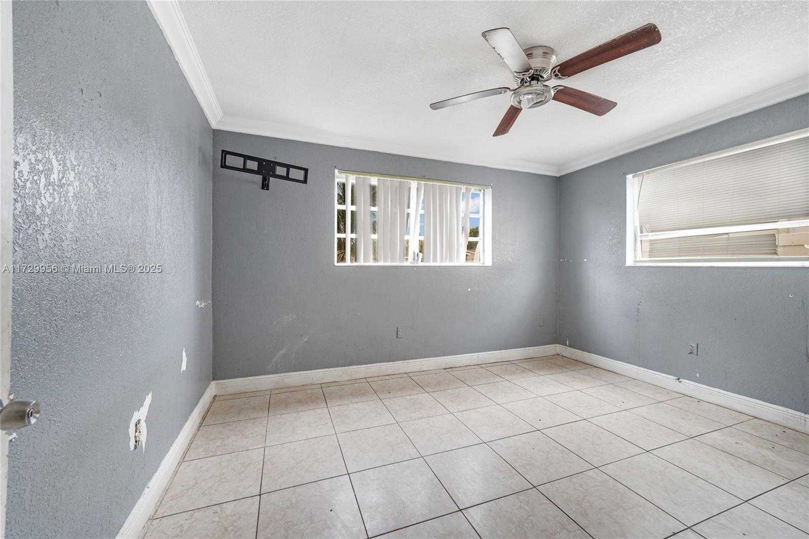 Small Image of 7904 CORAL BLVD, Miramar Number 13