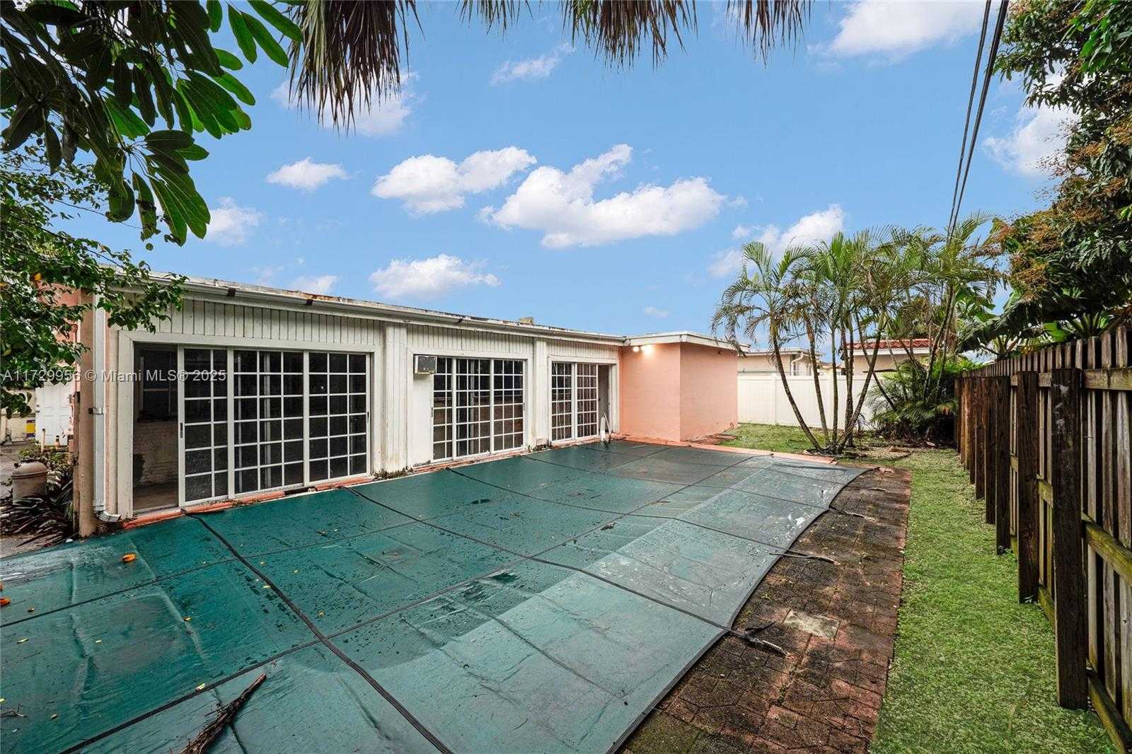 Small Image of 7904 CORAL BLVD, Miramar Number 23