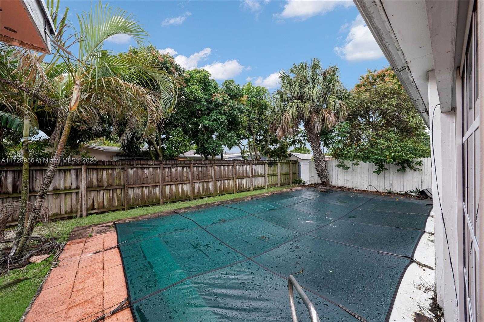 Small Image of 7904 CORAL BLVD, Miramar Number 26