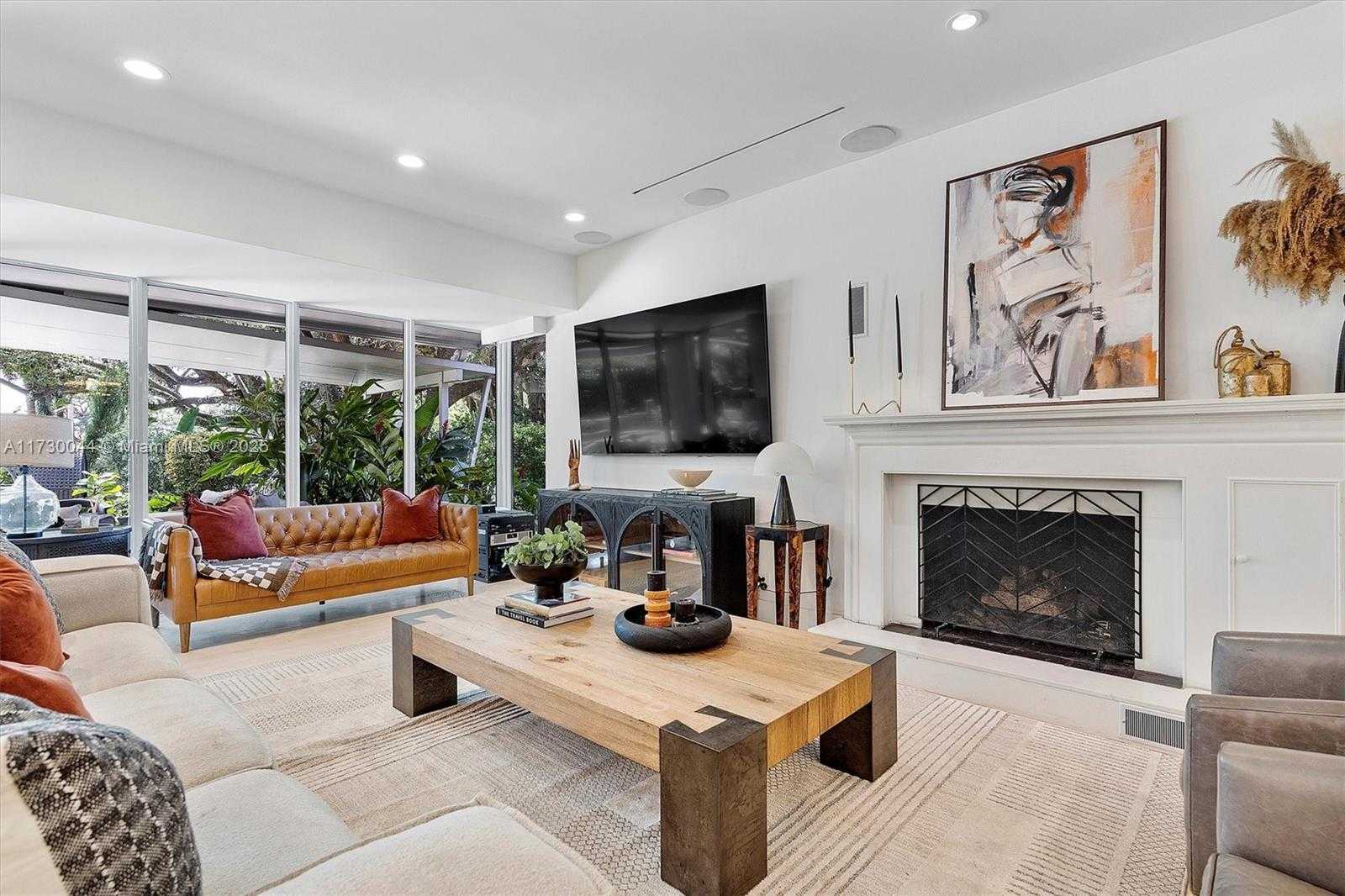 Small Image of 652 NORTH EAST 105TH ST, Miami Shores Number 10