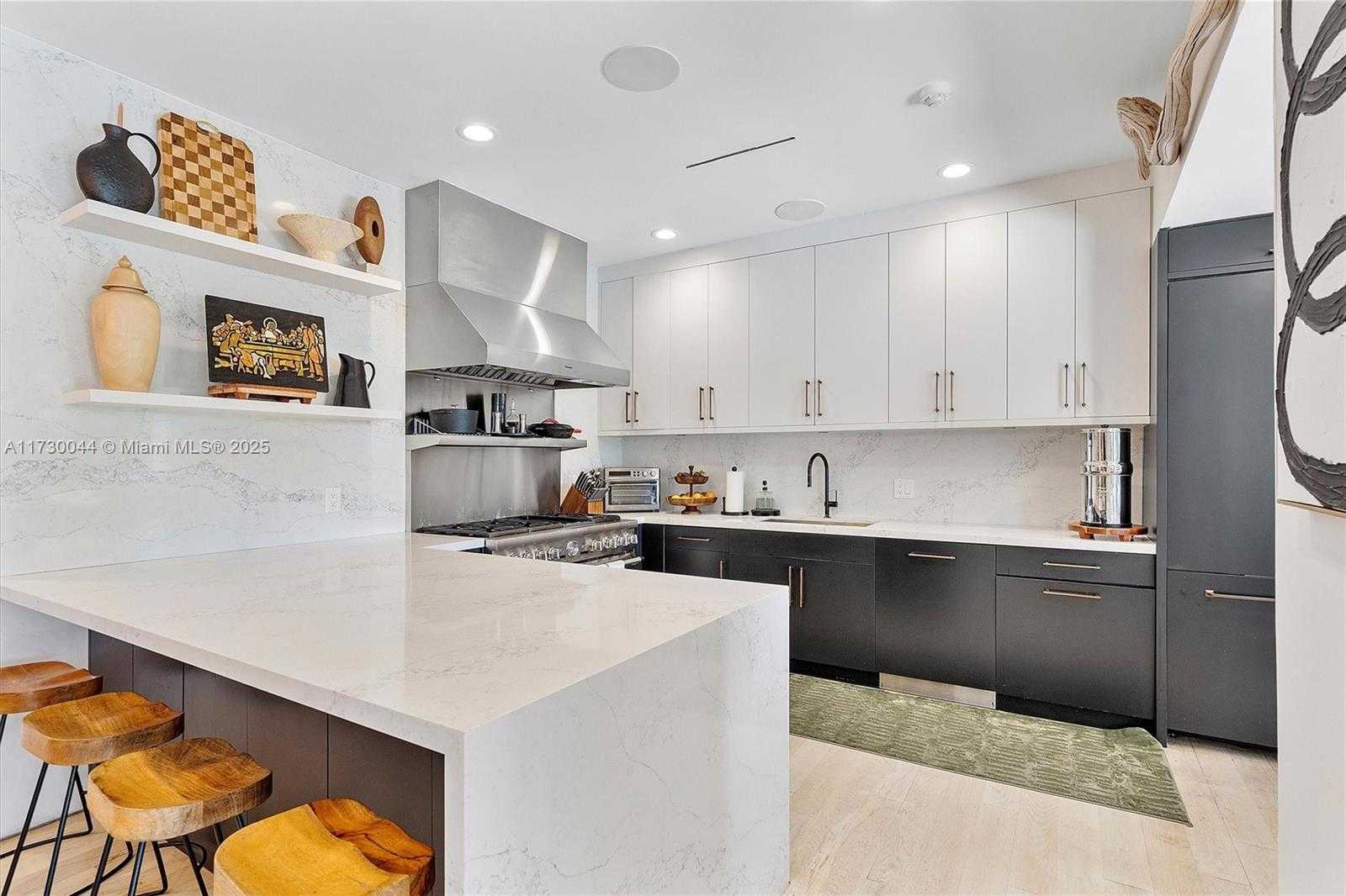 Small Image of 652 NORTH EAST 105TH ST, Miami Shores Number 15