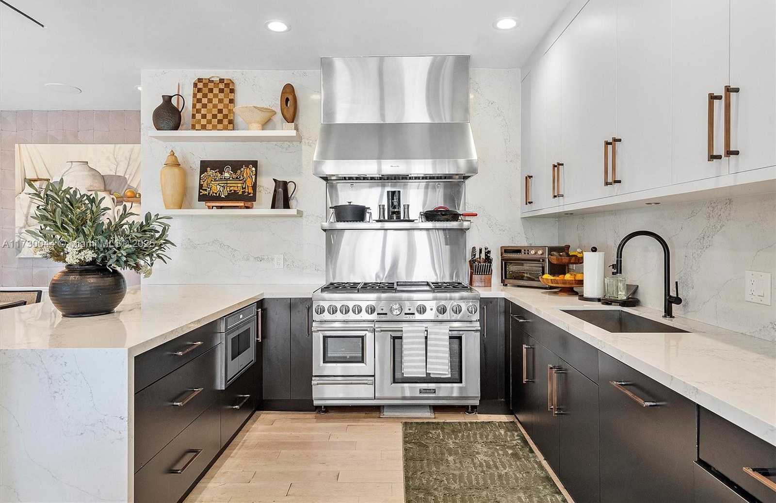 Small Image of 652 NORTH EAST 105TH ST, Miami Shores Number 16