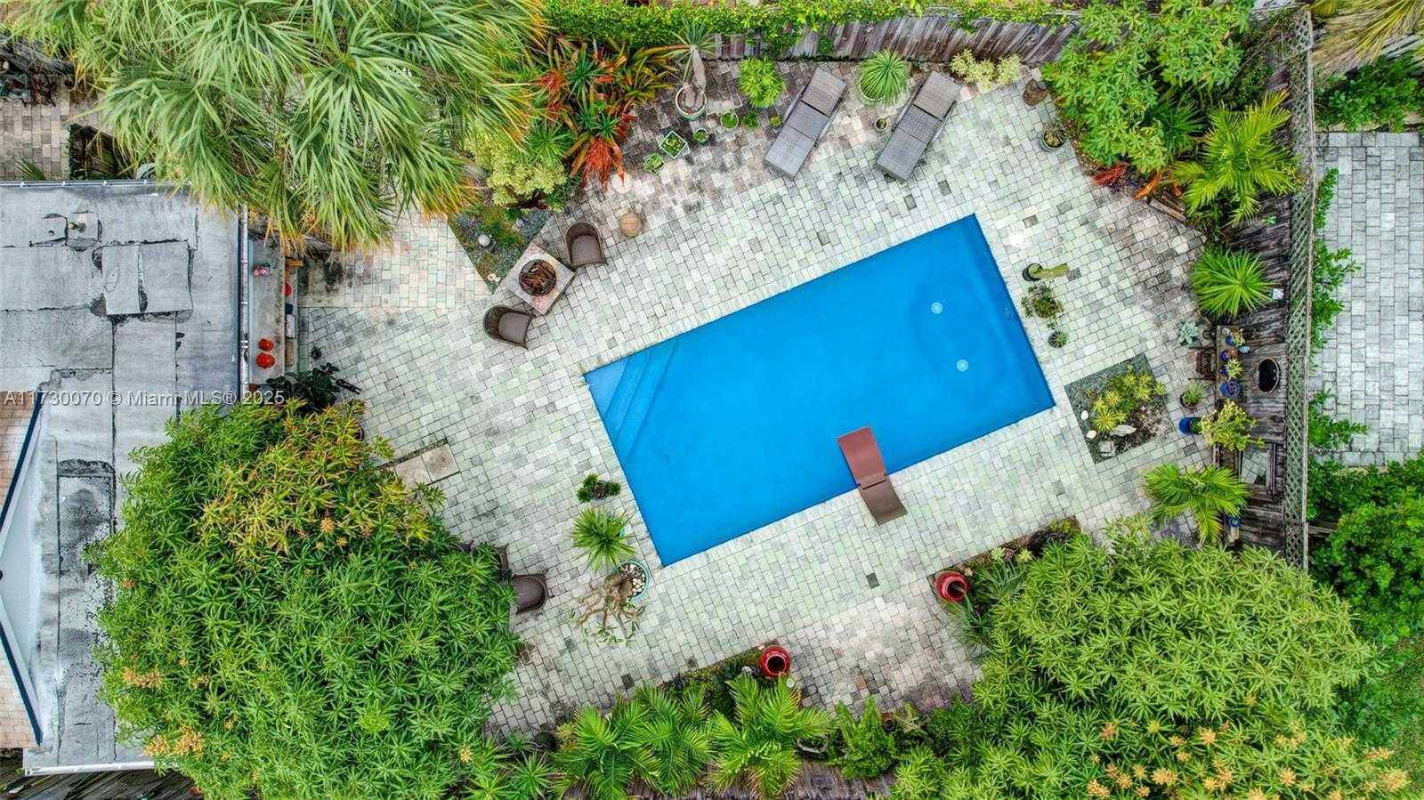 Small Image of 1401 NORTH EAST 33RD ST, Oakland Park Number 10