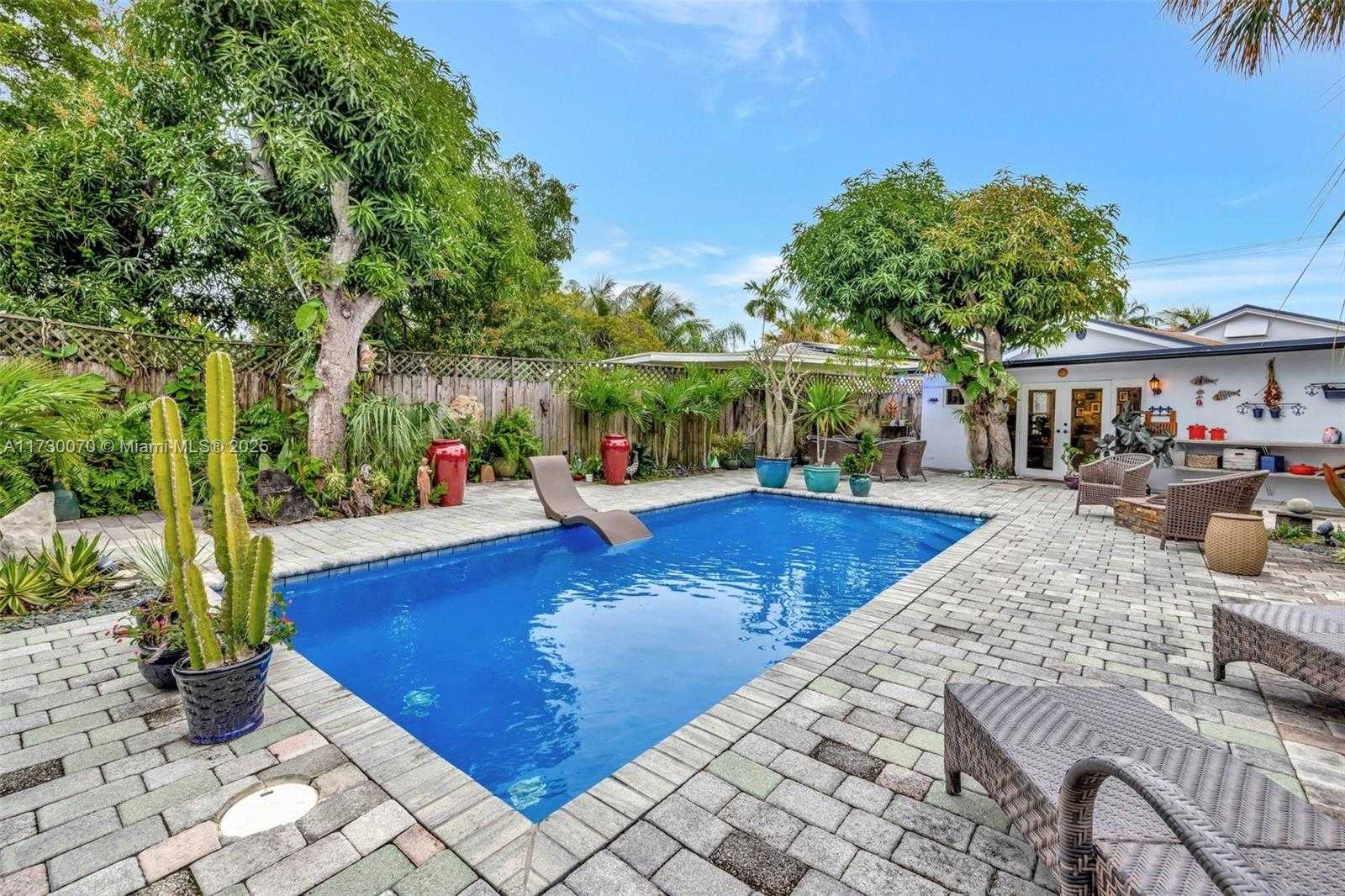 Small Image of 1401 NORTH EAST 33RD ST, Oakland Park Number 2