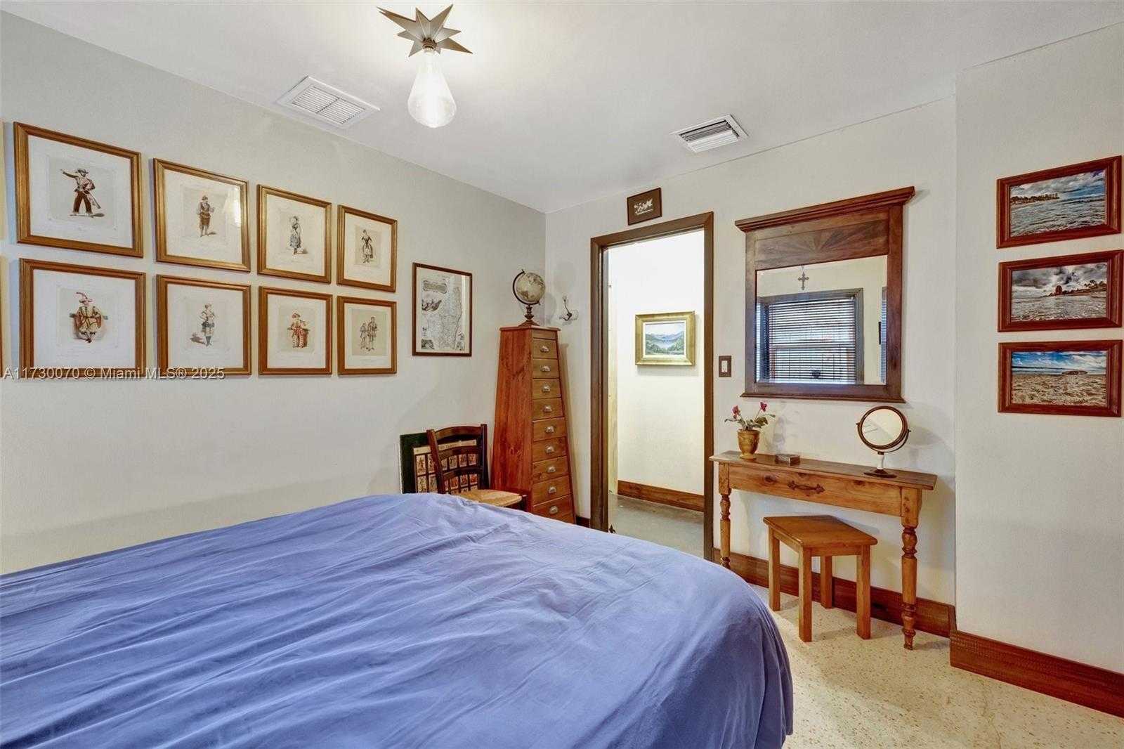 Small Image of 1401 NORTH EAST 33RD ST, Oakland Park Number 27
