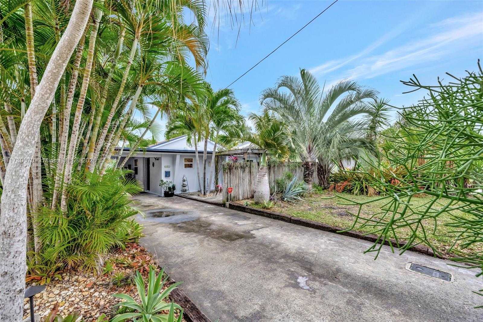 Small Image of 1401 NORTH EAST 33RD ST, Oakland Park Number 63