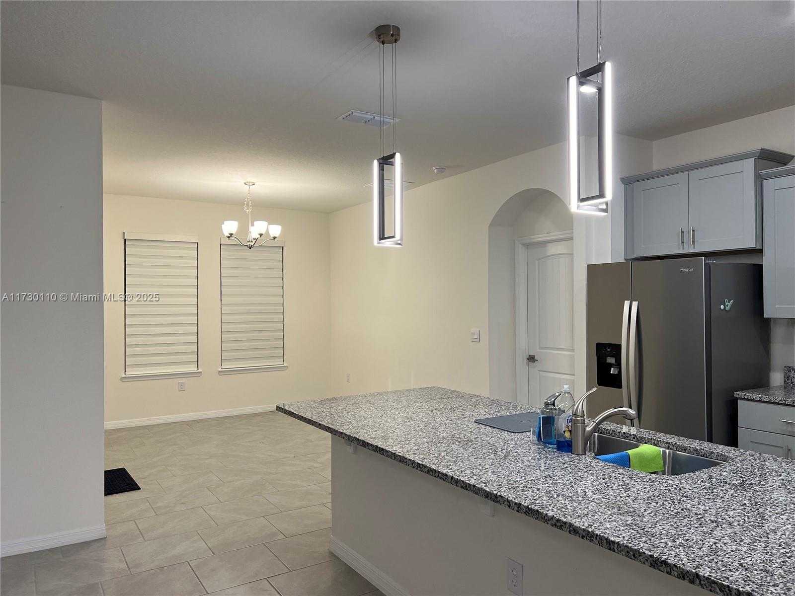Small Image of 1590 BARBERRY DR, Kissimmee Number 6