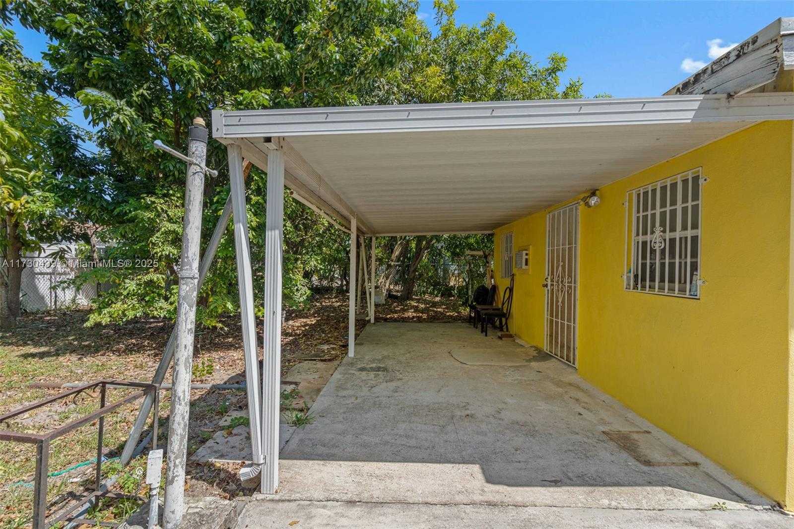 Small Image of 701 NORTH EAST 170TH ST, North Miami Beach Number 26