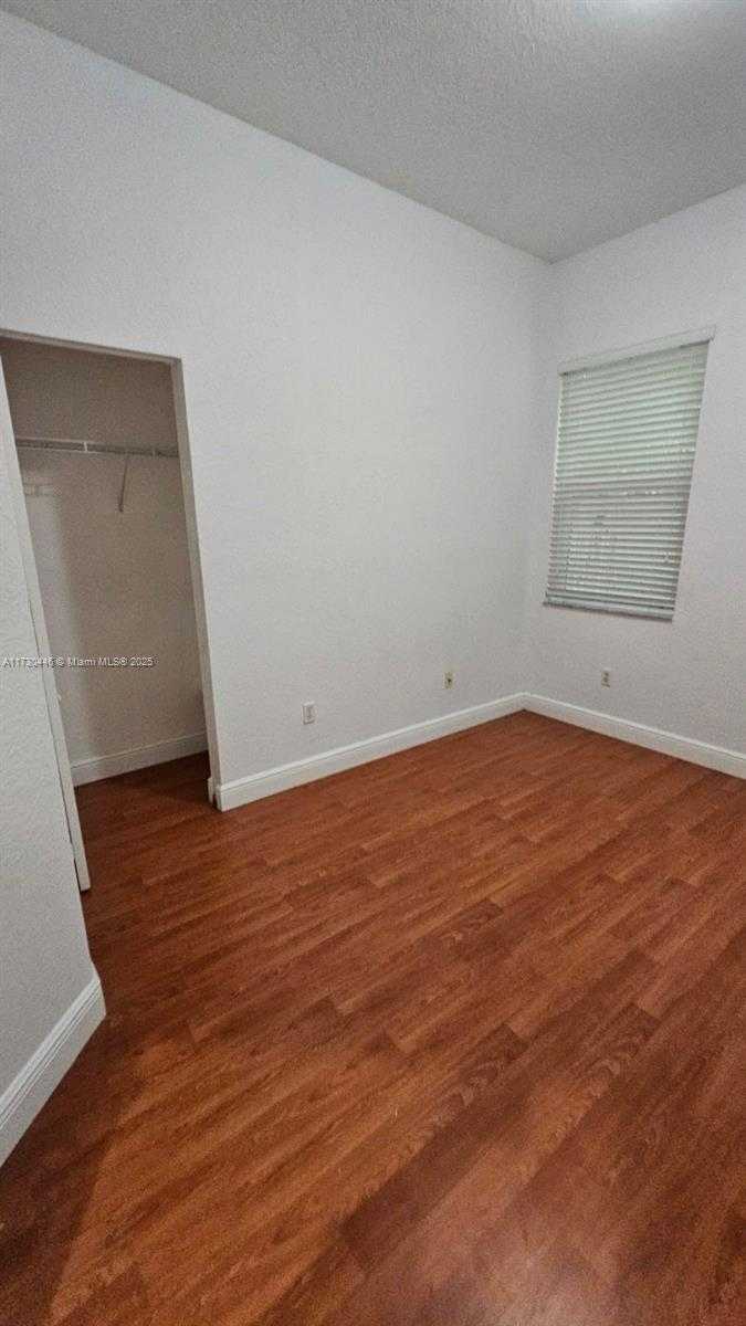 Small Image of 4120 NORTH EAST 22 ND CT, Homestead Number 13