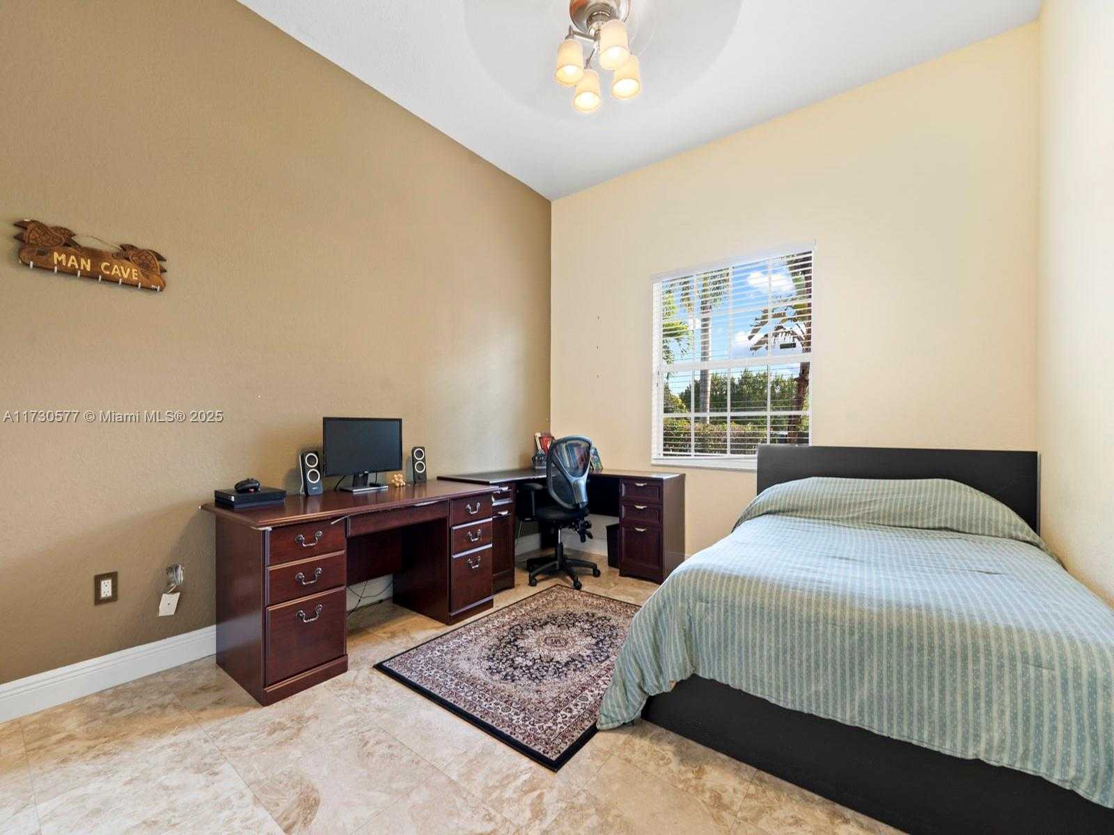 Small Image of 16741 SOUTH WEST 282ND ST, Homestead Number 23