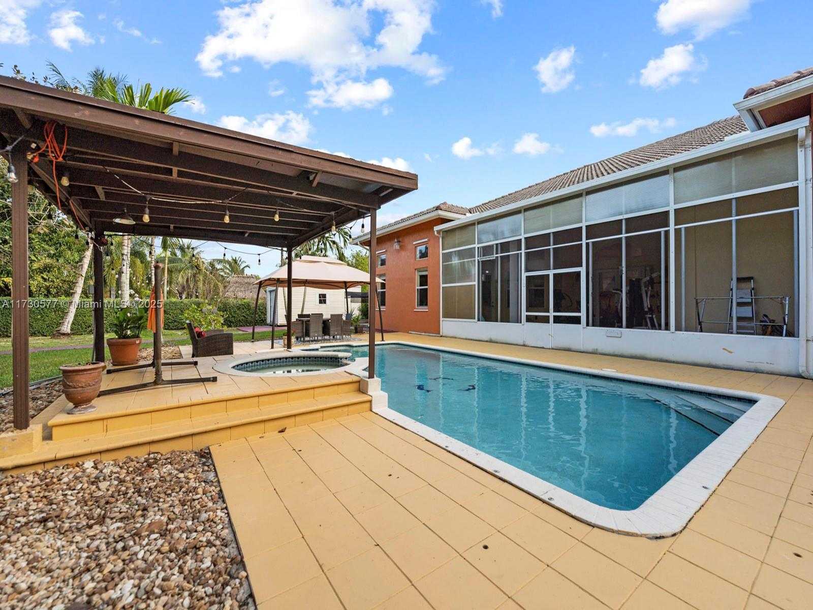 Small Image of 16741 SOUTH WEST 282ND ST, Homestead Number 39