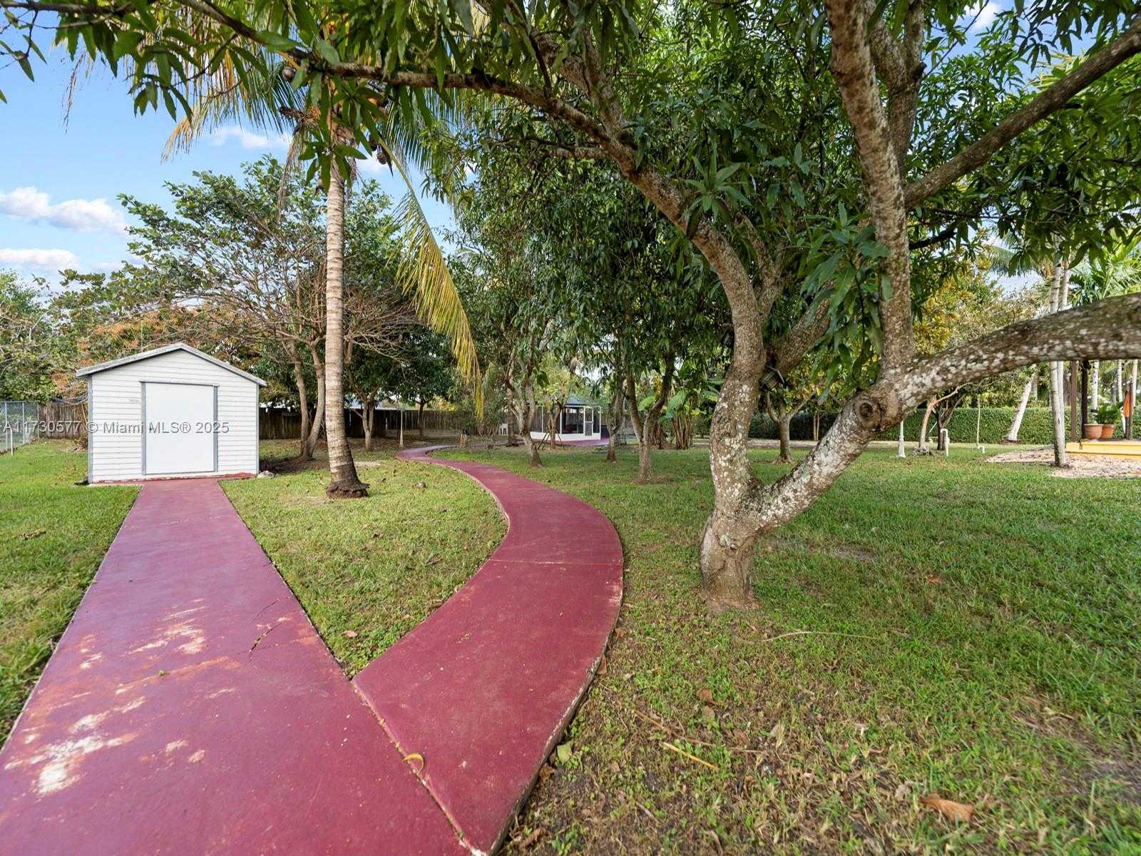 Small Image of 16741 SOUTH WEST 282ND ST, Homestead Number 41