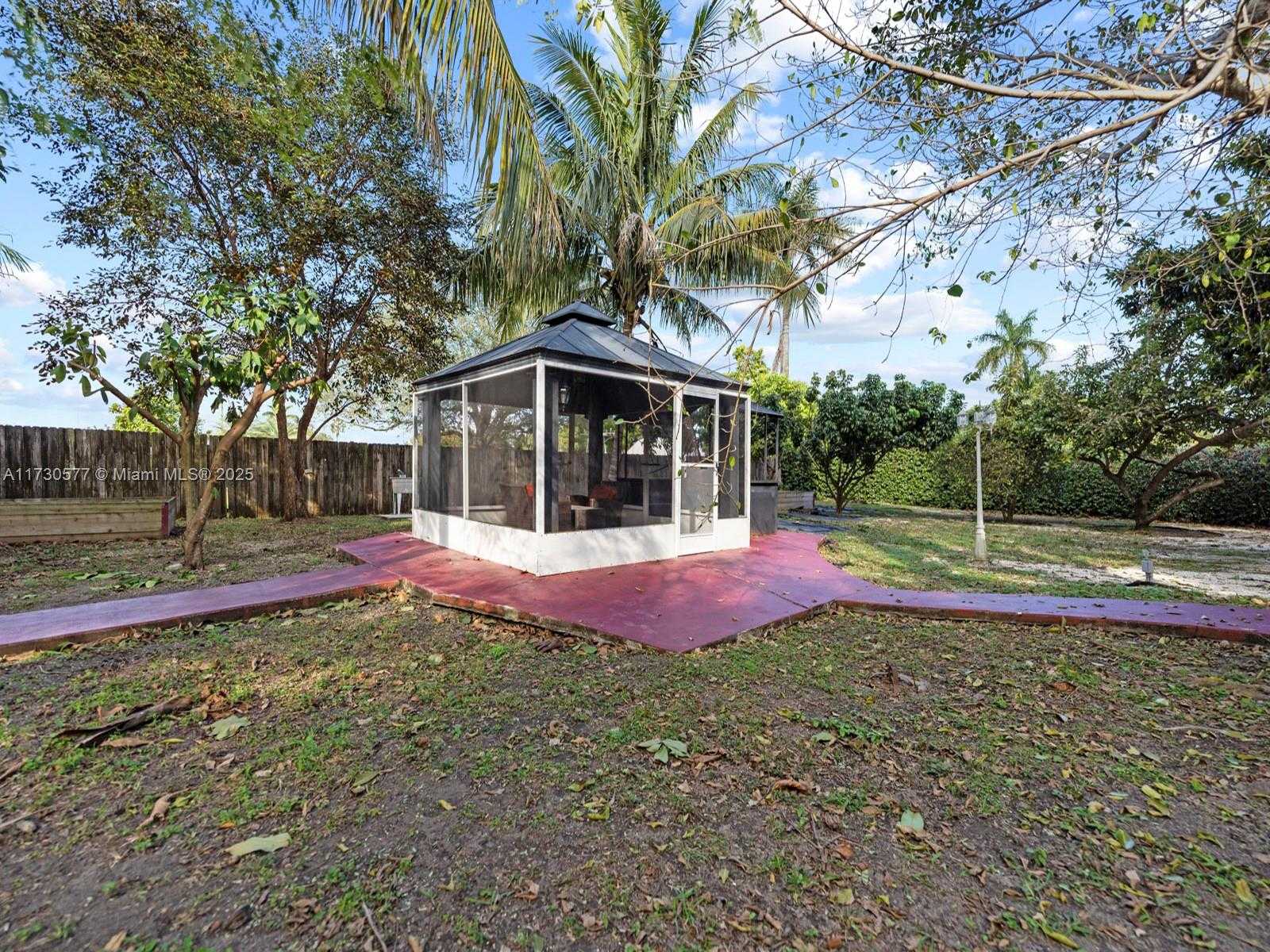 Small Image of 16741 SOUTH WEST 282ND ST, Homestead Number 48