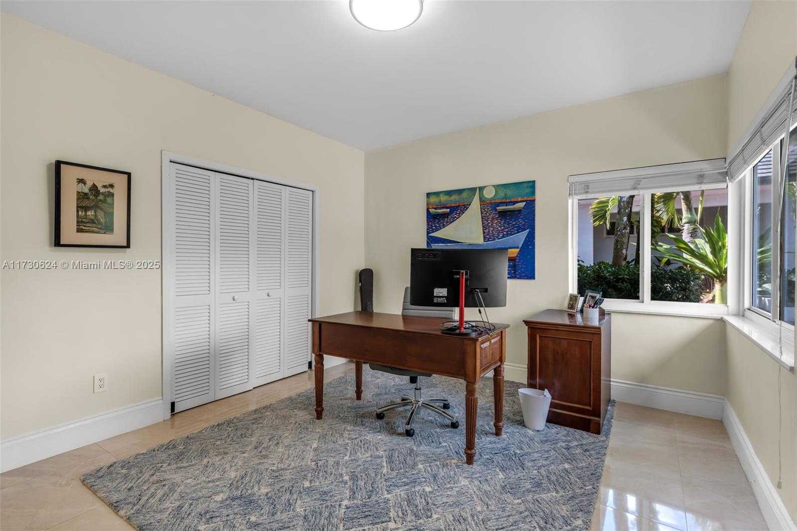 Small Image of 9260 SOUTH WEST 101 ST, Miami Number 36