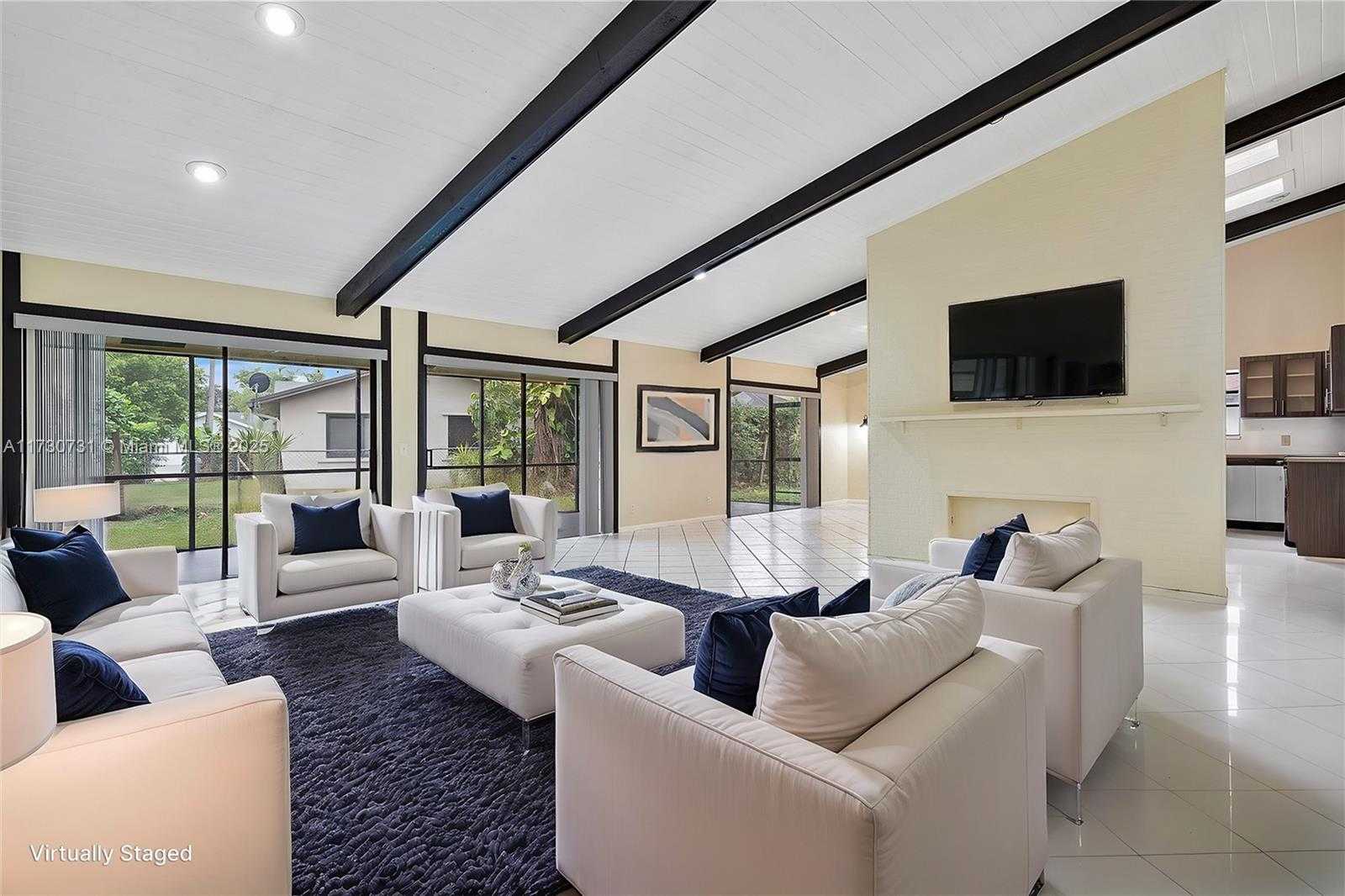 Small Image of 8017 NORTH WEST 83RD WAY, Tamarac Number 2