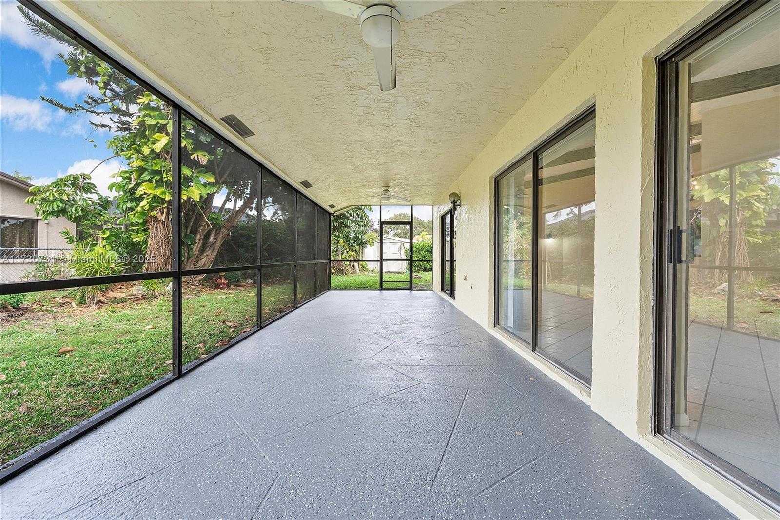 Small Image of 8017 NORTH WEST 83RD WAY, Tamarac Number 27