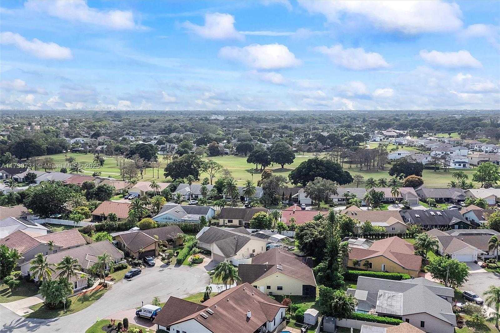 Small Image of 8017 NORTH WEST 83RD WAY, Tamarac Number 35
