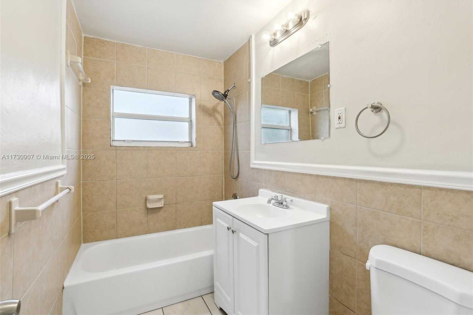 Small Image of 5409 NORTH ANDREWS AVE, Oakland Park Number 18