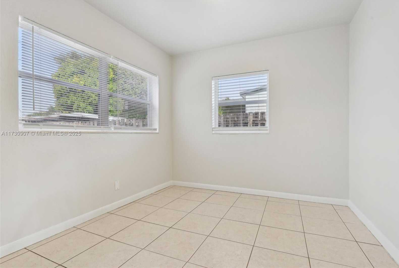 Small Image of 5409 NORTH ANDREWS AVE, Oakland Park Number 21