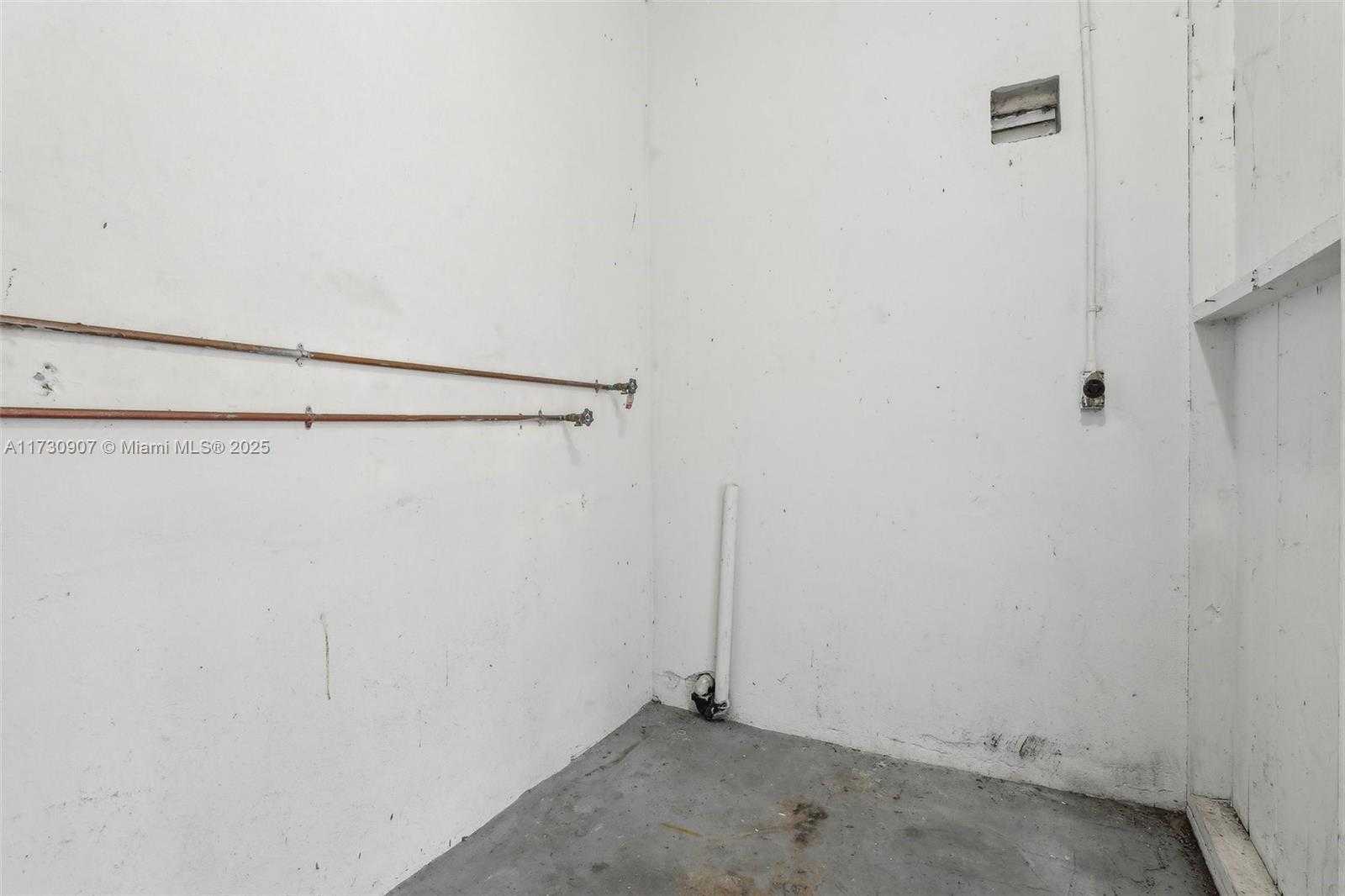 Small Image of 5409 NORTH ANDREWS AVE, Oakland Park Number 22