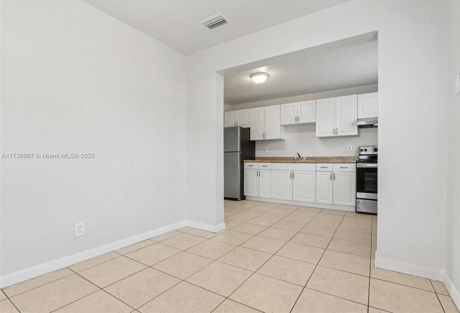 Small Image of 5409 NORTH ANDREWS AVE, Oakland Park Number 6
