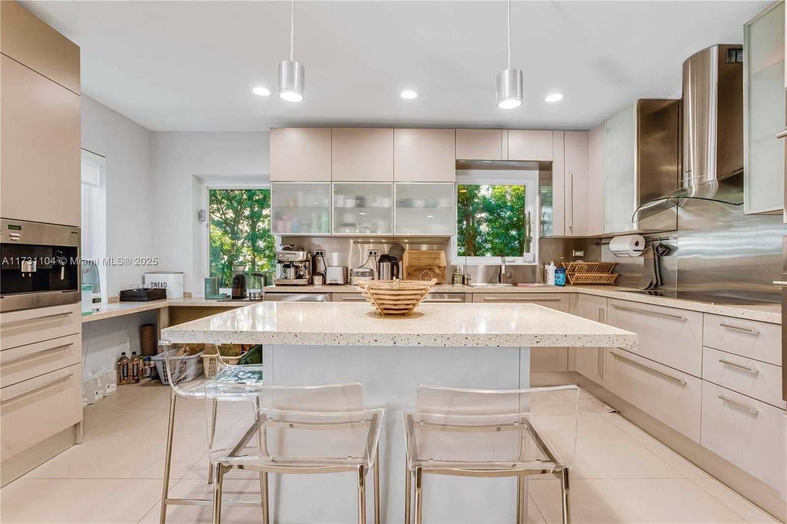 Small Image of 8858 FROUDE AVE, Surfside Number 20