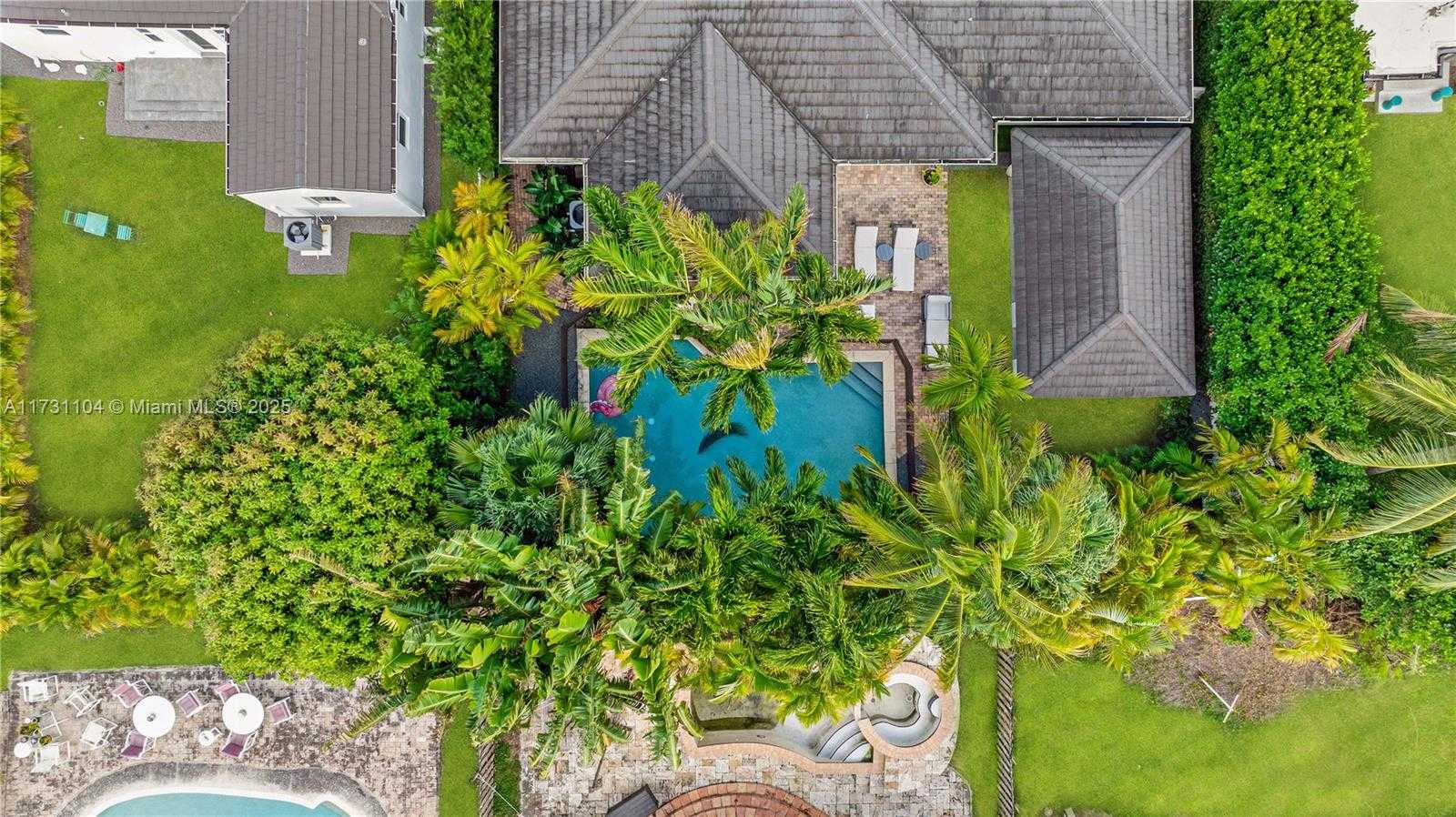 Small Image of 8858 FROUDE AVE, Surfside Number 8