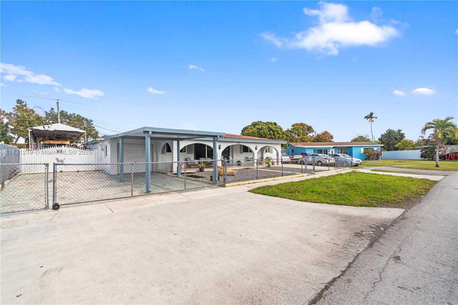 Small Image of 451 WEST 39TH ST, Hialeah Number 5