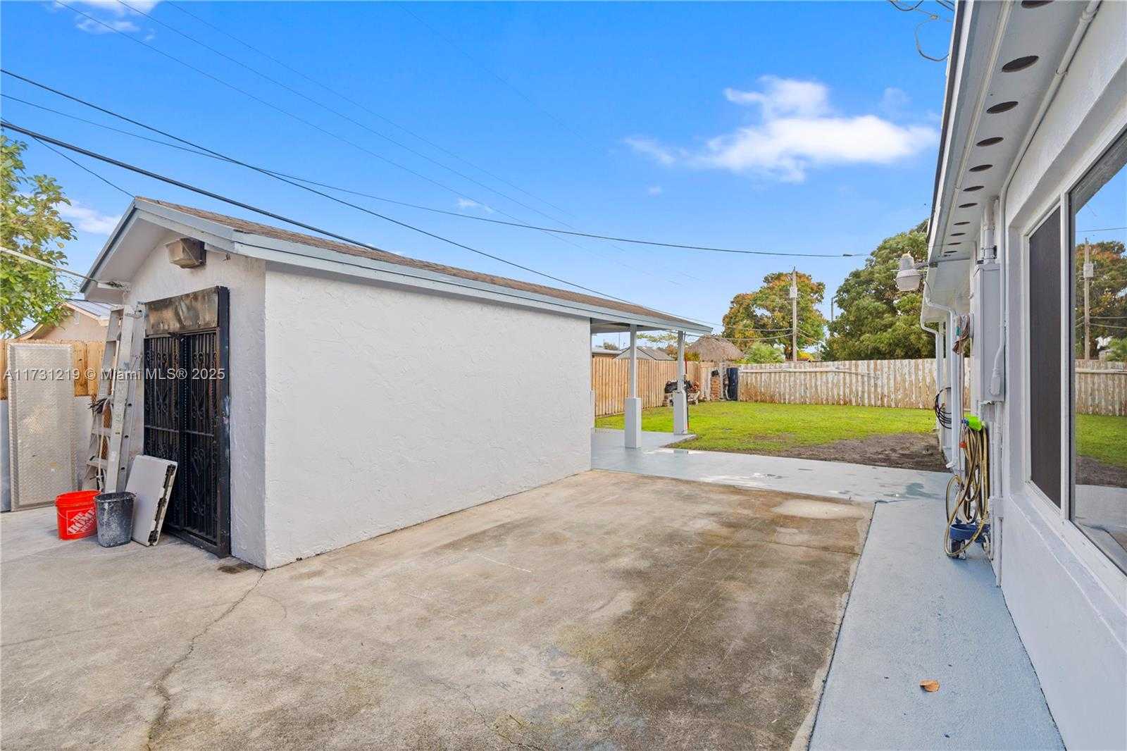 Small Image of 451 WEST 39TH ST, Hialeah Number 8