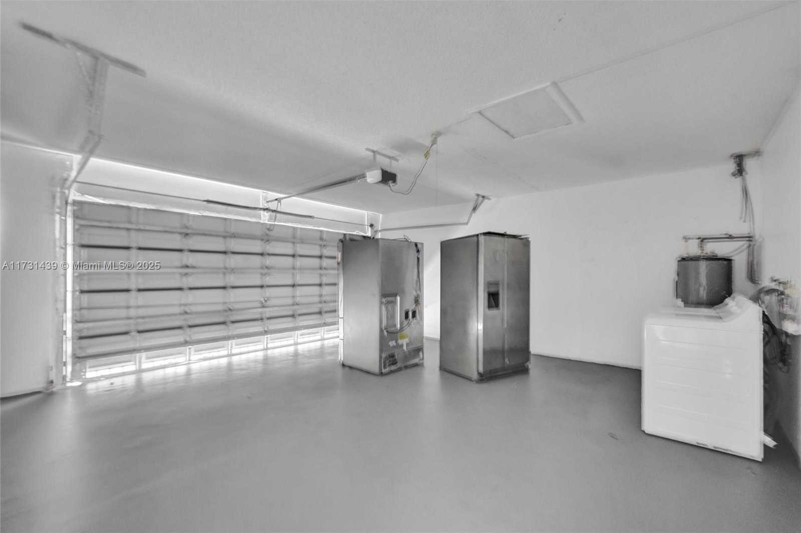 Small Image of 1365 WEST GLEN OAK RD, North Lauderdale Number 13
