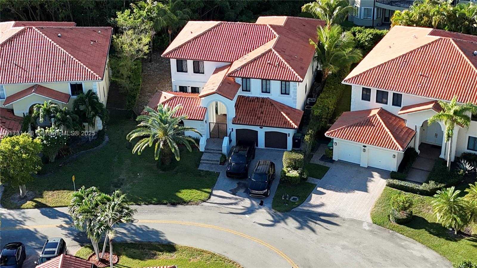 Small Image of 7796 SOUTH WEST 193RD LN, Cutler Bay Number 2