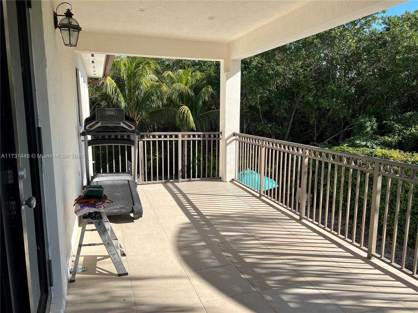 Small Image of 7796 SOUTH WEST 193RD LN, Cutler Bay Number 28