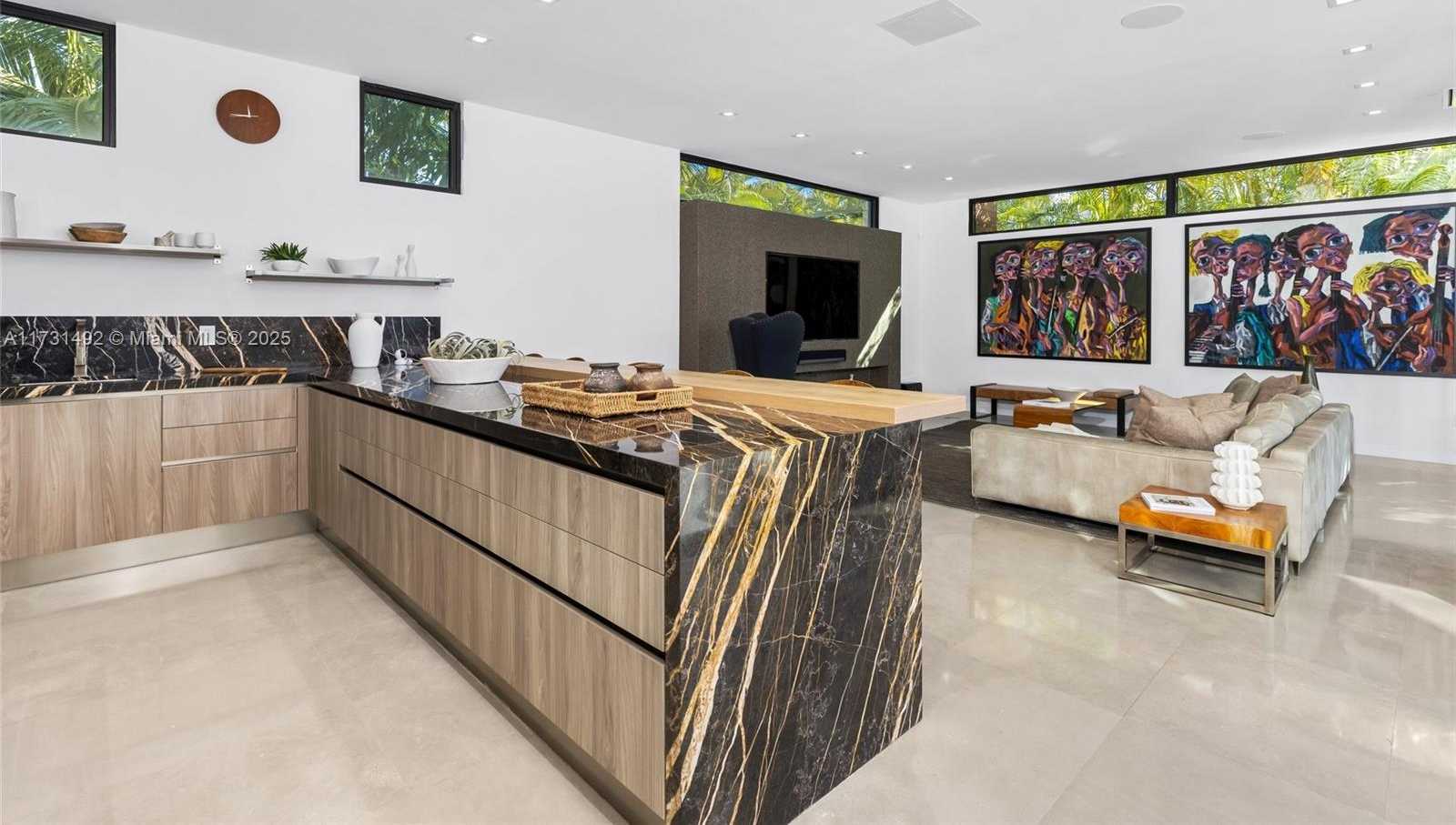Small Image of 3462 NORTH EAST 171ST ST, North Miami Beach Number 18